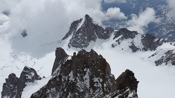 Free Tour Ronde Glacier photo and picture