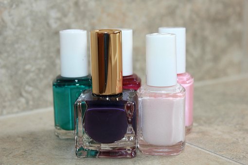 Nagellack, Nagelpolitur, Polieren