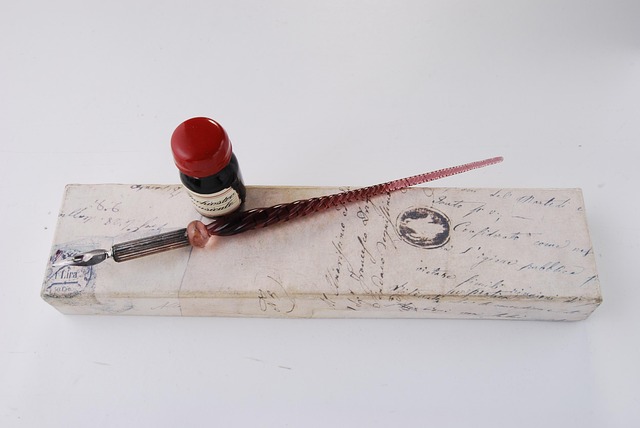 Free Inkpot And Pen Antique Pen photo and picture