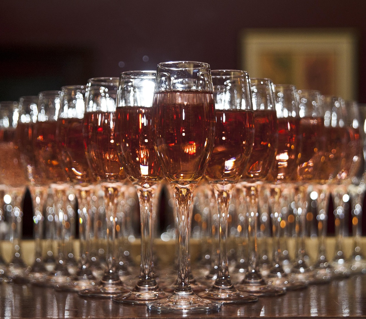 100+ Free Champagne Toast & Champagne Images Pixabay