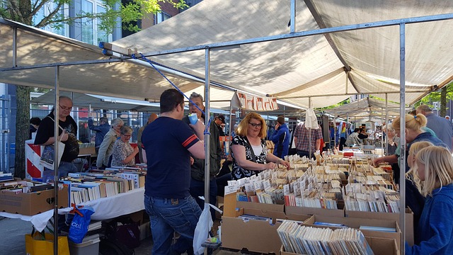 Free Almelo Art Market photo and picture
