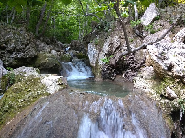 Free Crimea Red Caves photo and picture