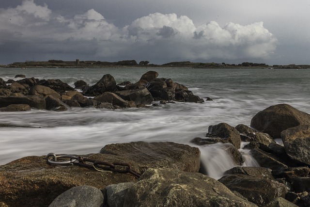 Free Rousse Bay Guernsey photo and picture