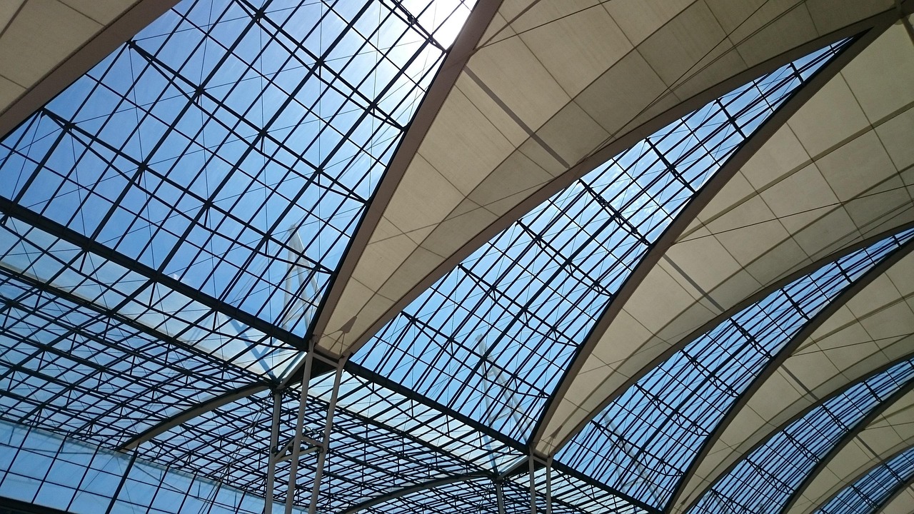 Airport - free online jigsaw puzzle photo