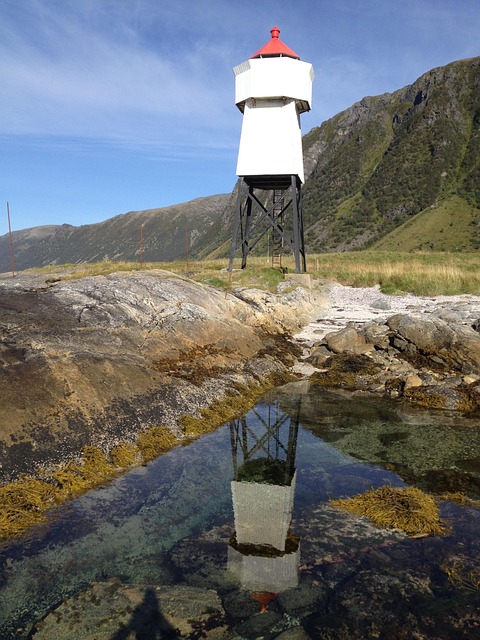 Vuurtoren, Reflectie, Zee, Varen, Natuur
