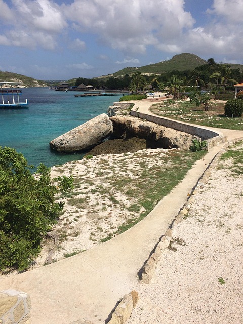 Free Curacao Beach photo and picture