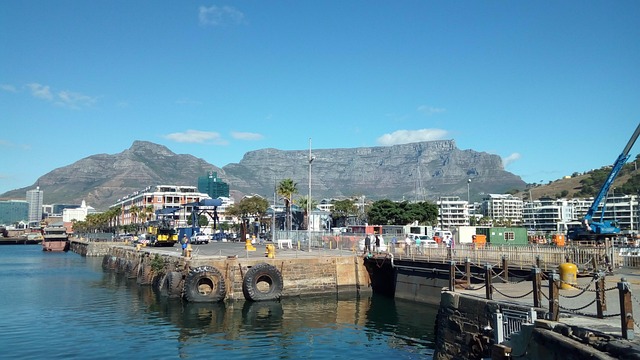 Free Table Mountain photo and picture