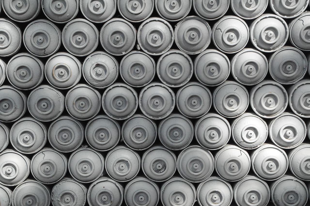 Berlin Street Art Spray Cans - Free photo on Pixabay - Pixabay