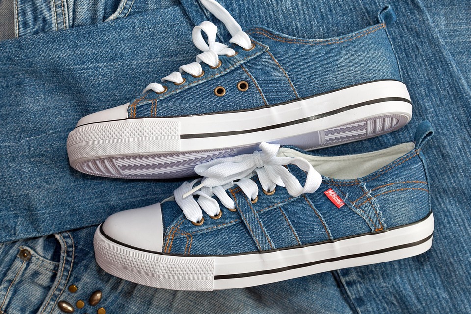 Sneakers Sport Schoenen Jeans - Gratis foto op Pixabay