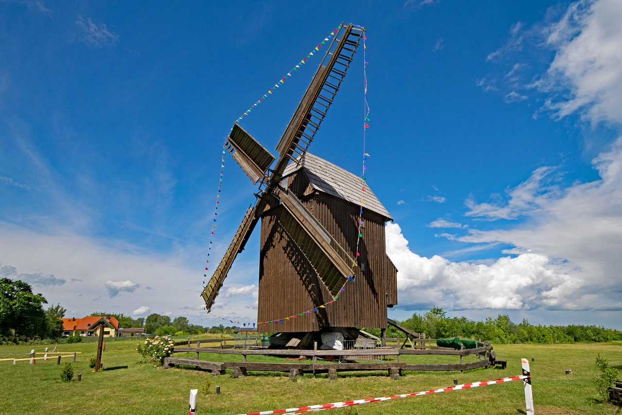 Post Mill - free online jigsaw puzzle photo