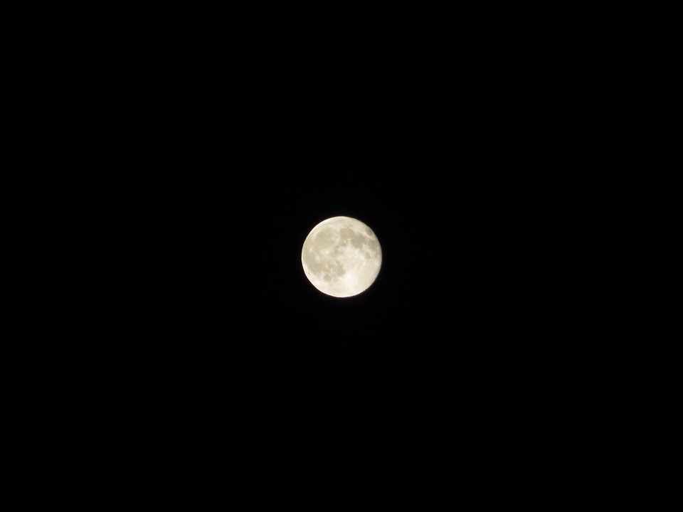 夜晚星空月亮图片,星空月亮图片,月亮星空图片(第2页)_文秘苑图库