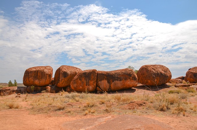 Free Devils Marbles Karlu Karlu photo and picture
