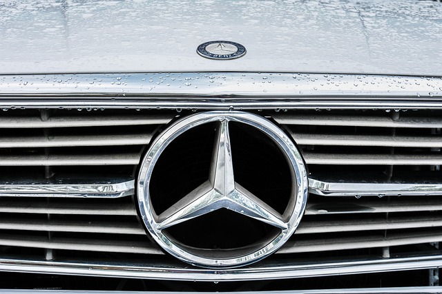 10,000+ Free Mercedes Sign & Sign Images - Pixabay