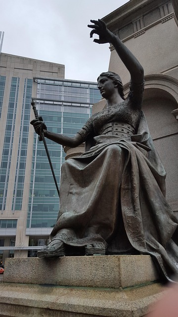 Free Justice Statue photo and picture