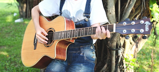 guitar, odin, music, life, college students, school, campus, grassland, smile, taiwan, guitar, guitar, guitar, guitar, guitar, school, school, school, campus