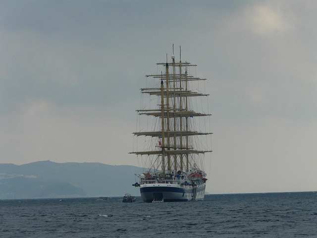 Free Sailing Ship Sea photo and picture