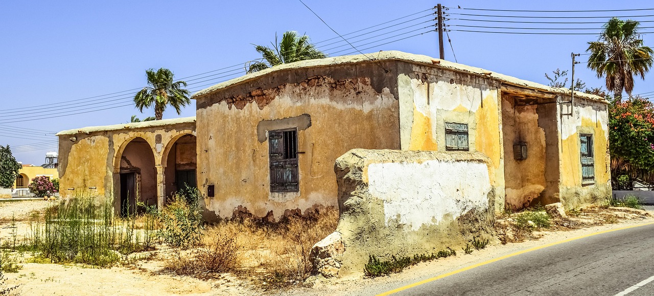 Old House - free online jigsaw puzzle photo