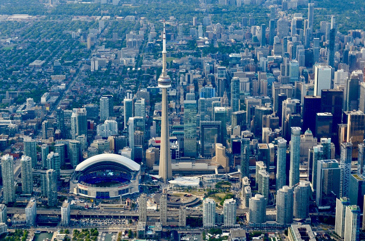 10 000 Free Toronto Skyline Toronto Images Pixabay