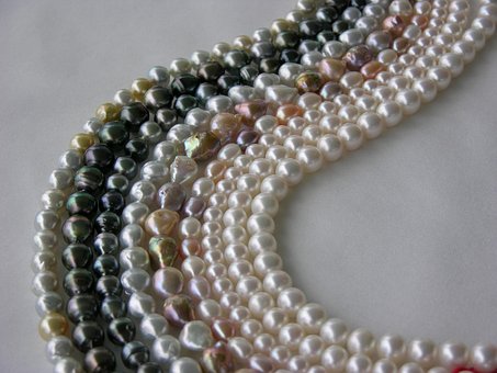 Free Pearls Freshwater Pearls photo and picture