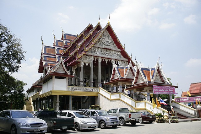 Thai Temple, Gazebo, Parking Lot