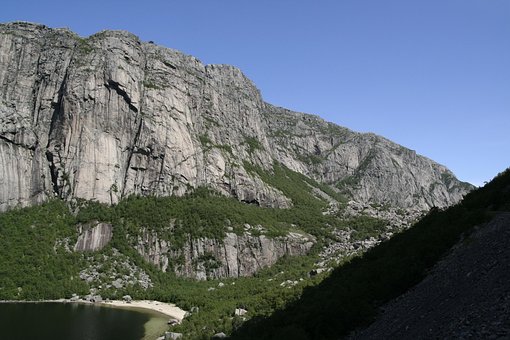 Free Clear Sky Mountain photo and picture