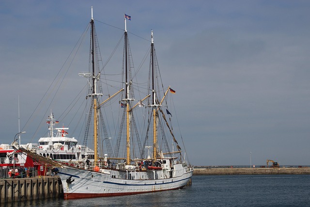 Free Sailing Ship Grand Duchess Elisabeth photo and picture