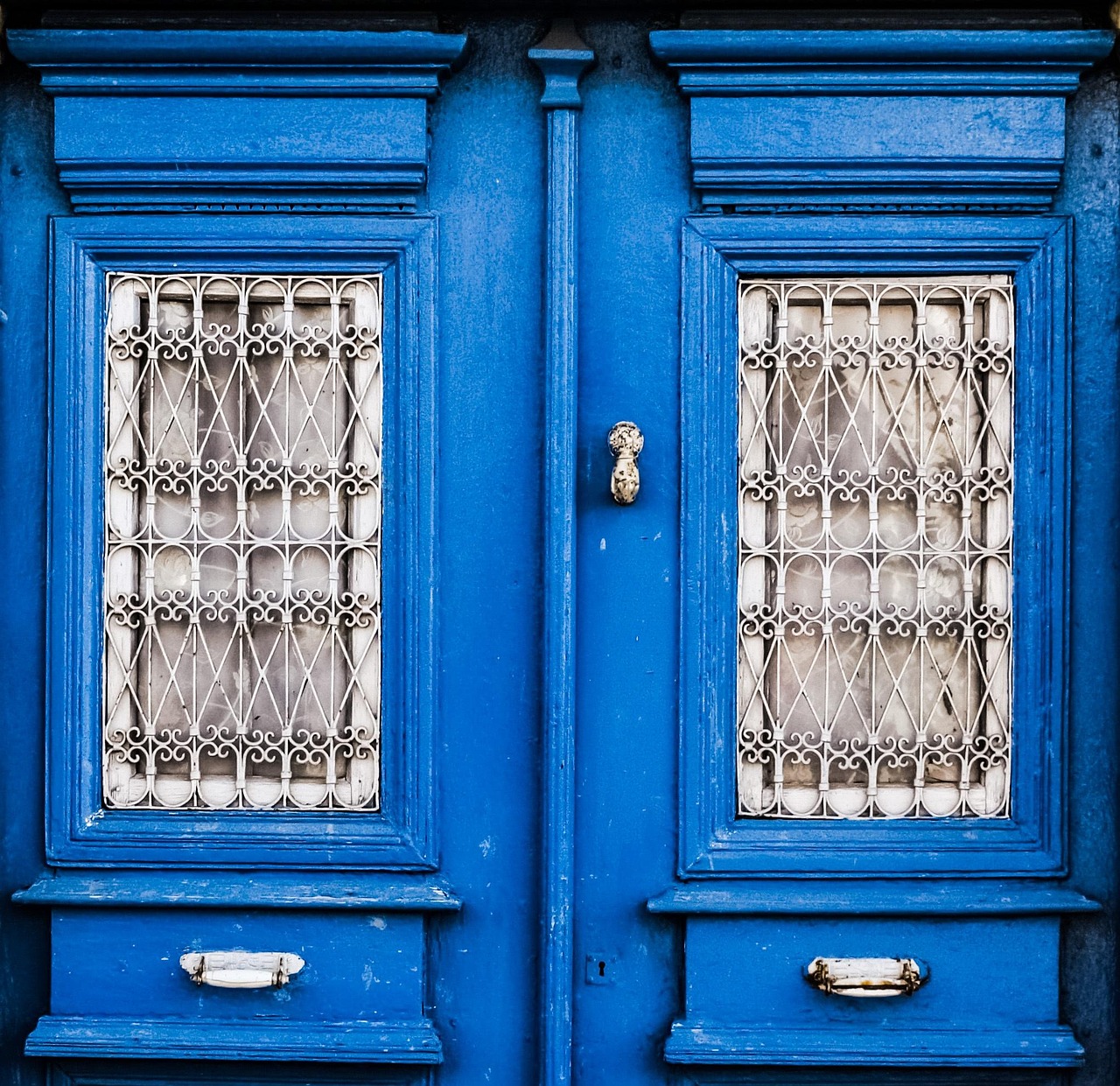 Old House - free online jigsaw puzzle photo