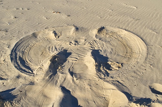 Free Sand Sandy photo and picture