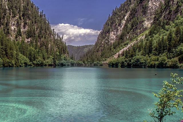 Free Jiuzhaigou Water photo and picture