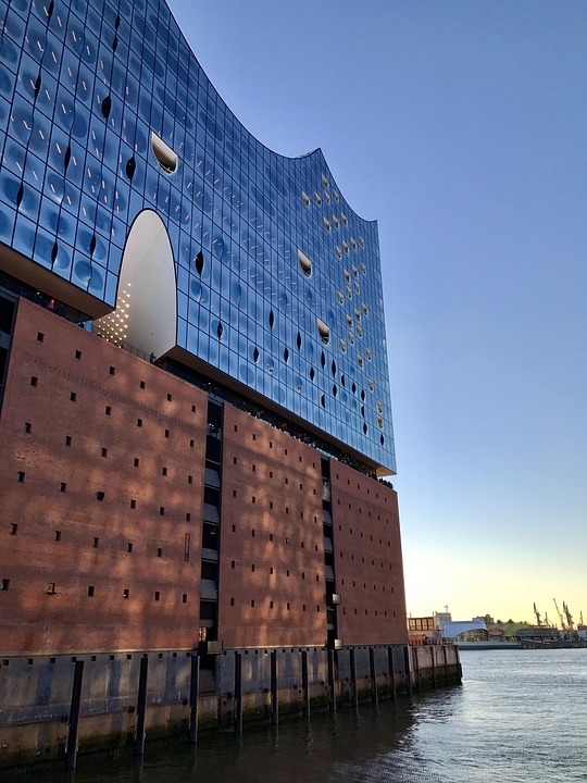 hamburg-wahrzeichen-architektur-kostenloses-foto-auf-pixabay