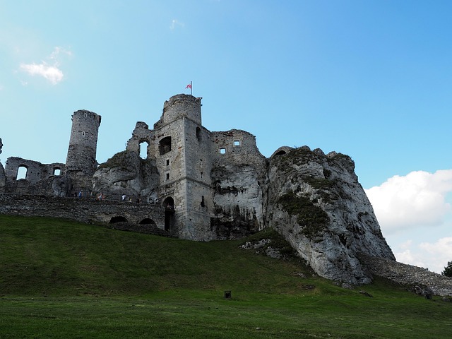 Free The Ruins Of The Castle photo and picture