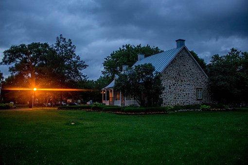 Free Historic Tourism photo and picture
