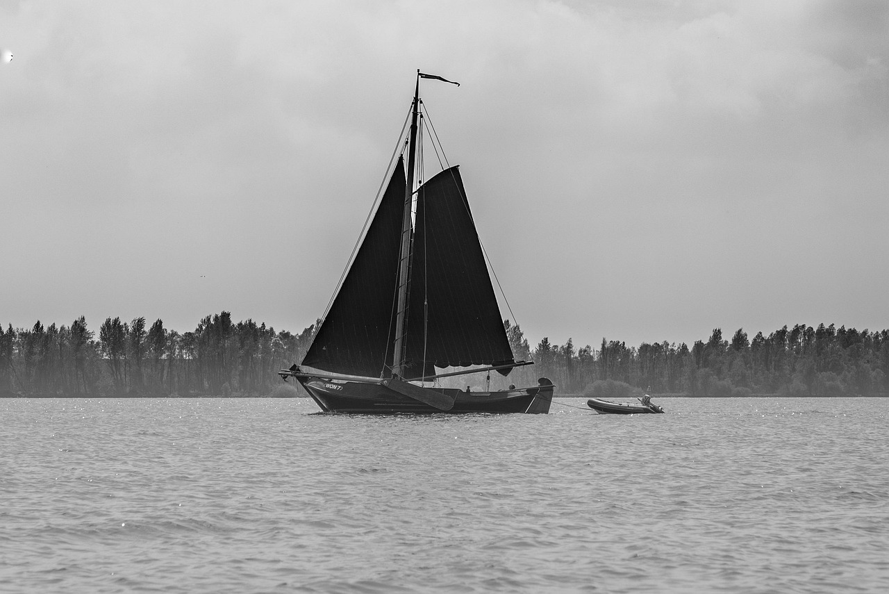 Sailing - free online jigsaw puzzle photo