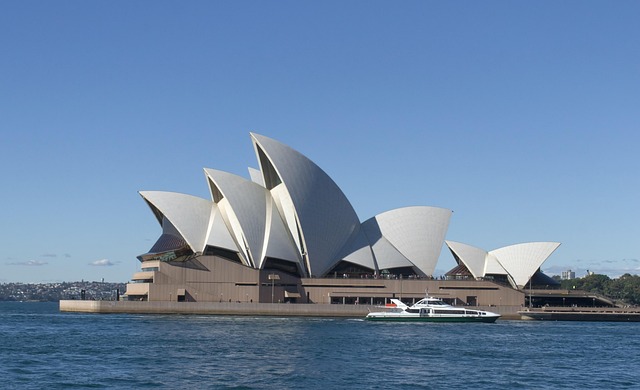 Free Opera House Sydney photo and picture