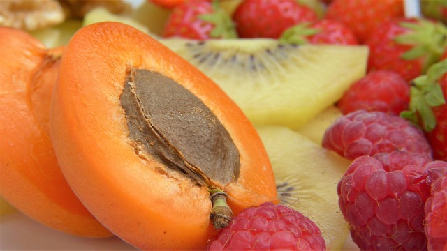 Apricot Halved Core - Free photo on Pixabay
