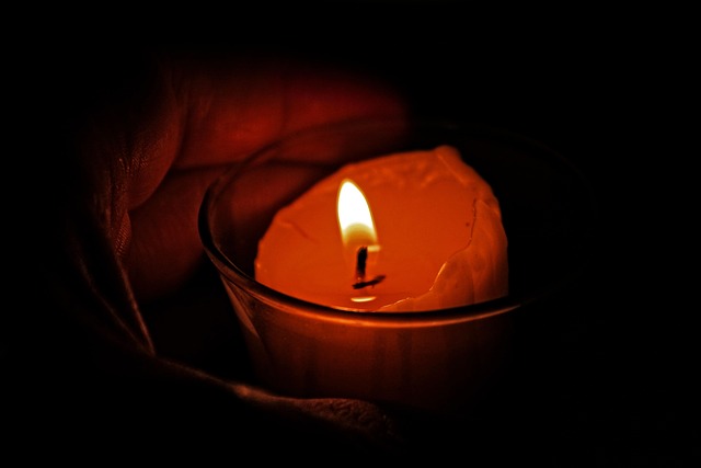 Free Candle Dark photo and picture