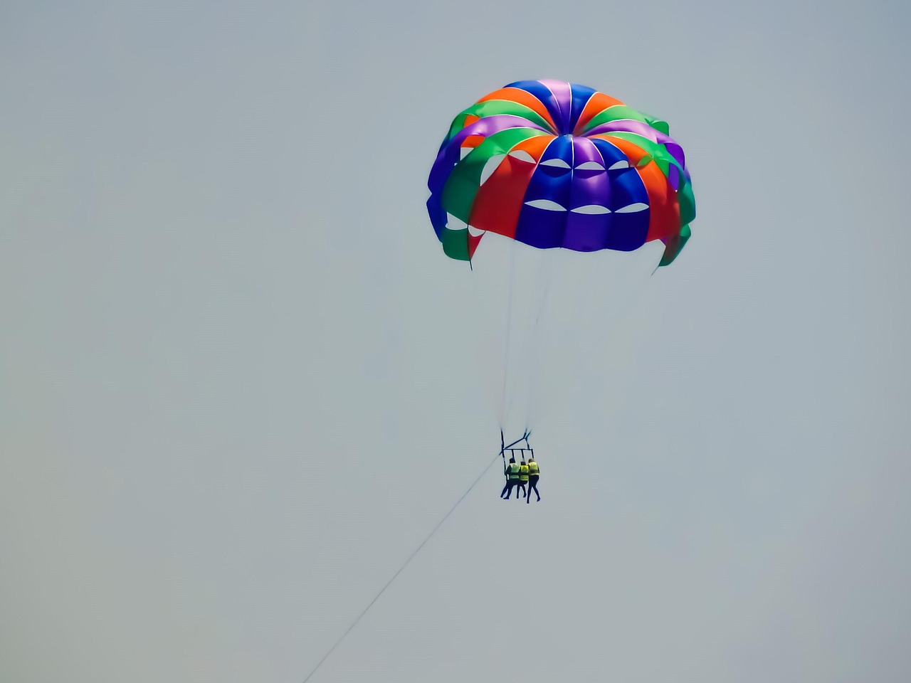 Parachute - free online jigsaw puzzle photo