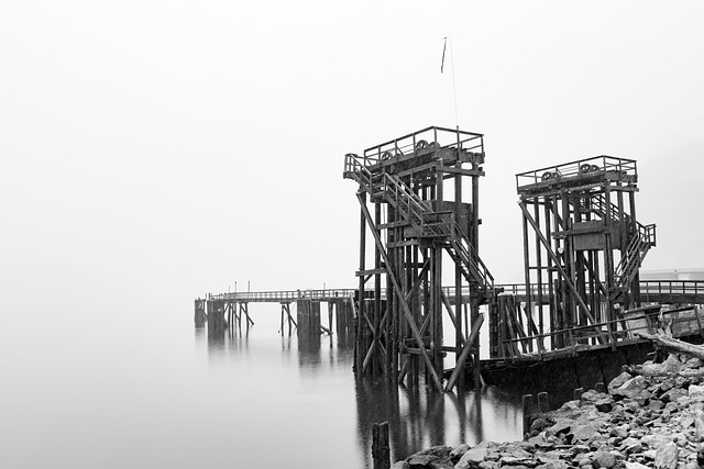 Free Pier Mist photo and picture