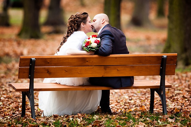 Free Wedding Autumn photo and picture