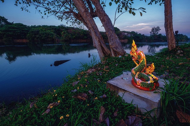 Free Serpent Waterfront photo and picture