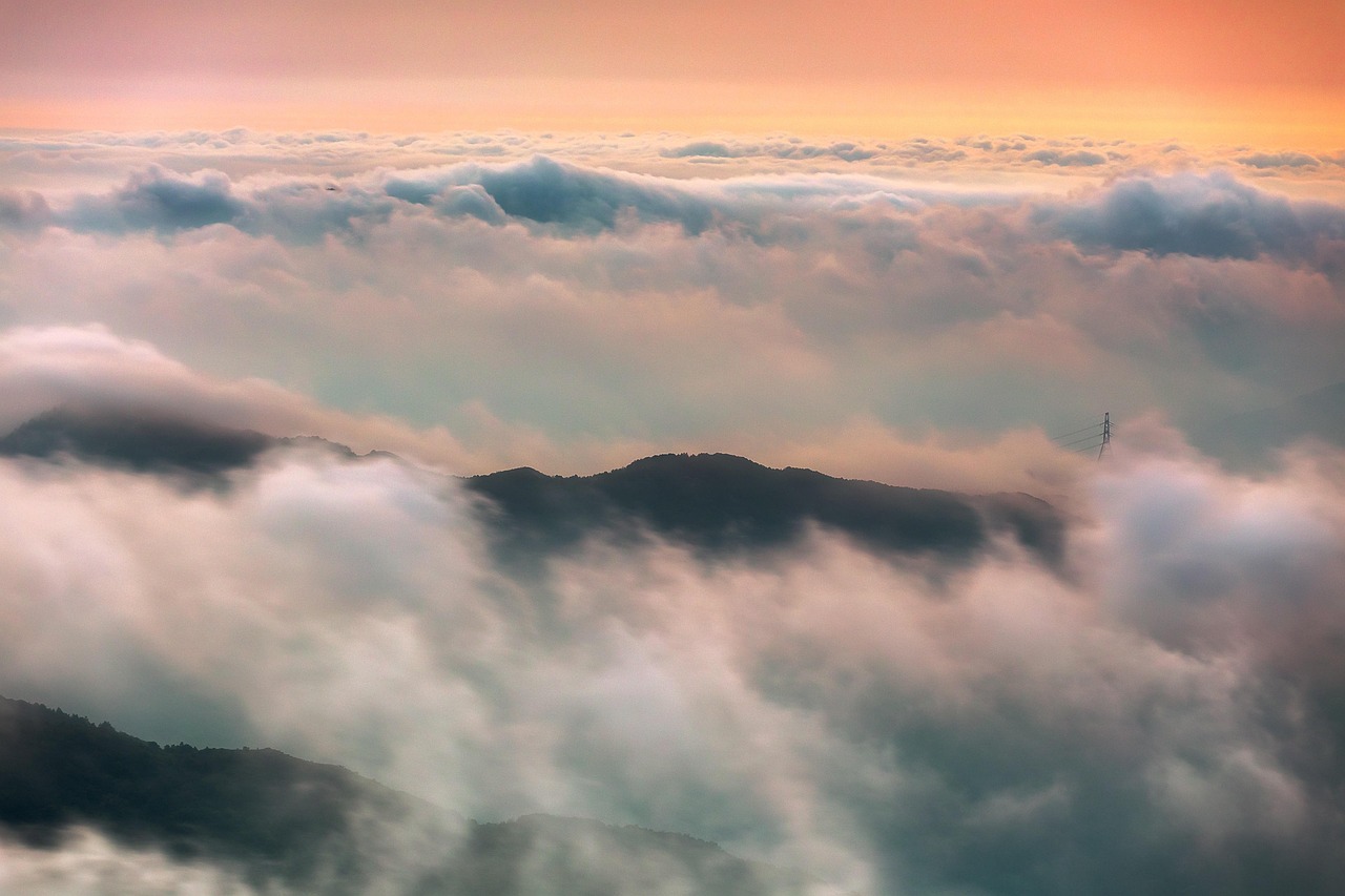 Sea Of Clouds - free online jigsaw puzzle photo