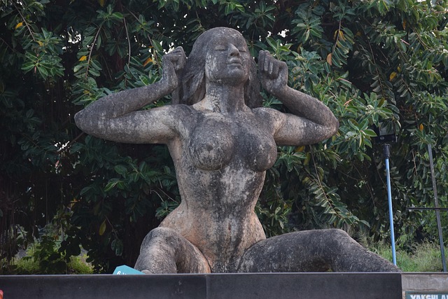 Free Sculpture Kerala photo and picture