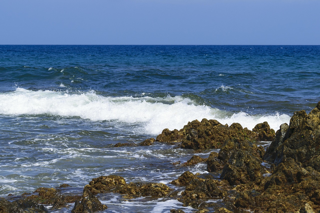 Download free HD stock image of Atlantic Ocean Sea Free Atlantic Ocean Sea photo and picture