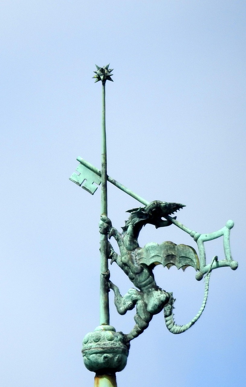 Free Dragon Key photo and picture