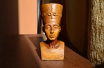 nefertiti, the wife of the king akhenaten, egypt