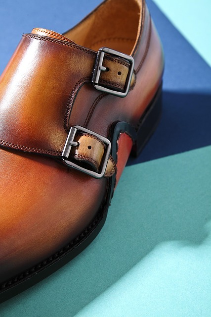 leather shoes, color block, split, line, fashion, retro, trend, men, office, triangle, palm, green, blue