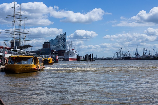 Free Hamburg Port photo and picture