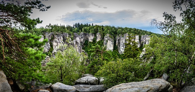 Free Sky Mountains photo and picture