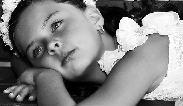 Free Little Girl Portrait photo and picture