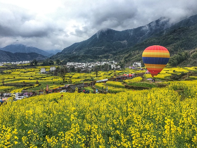 Wuyuan, Viol, Balon Cu Aer Cald